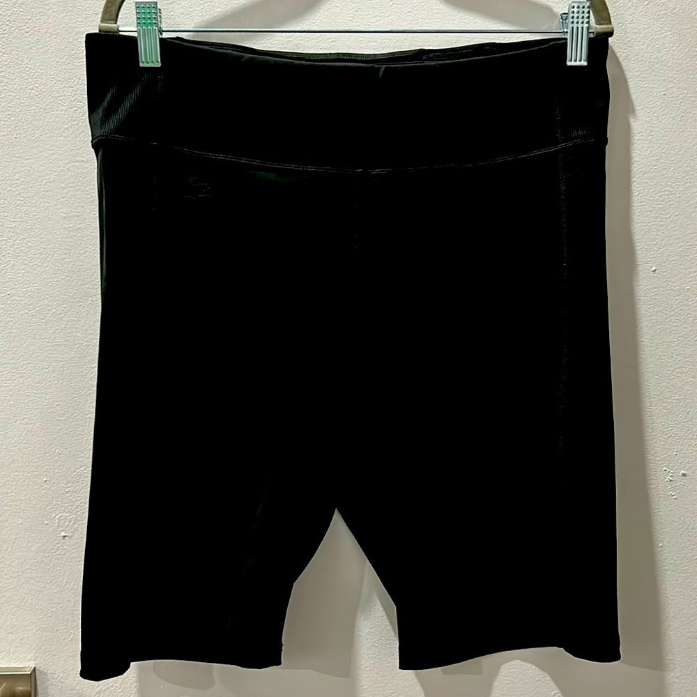Lacoste Sport size XL.